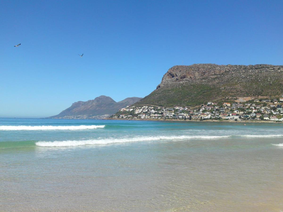 55 On Main Guesthouse And Spa Fish Hoek Exterior photo
